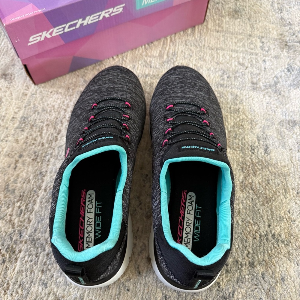 Skechers Women's Summits Quick Getaway Black/Light Blue Size 8W - Picture 4 of 14